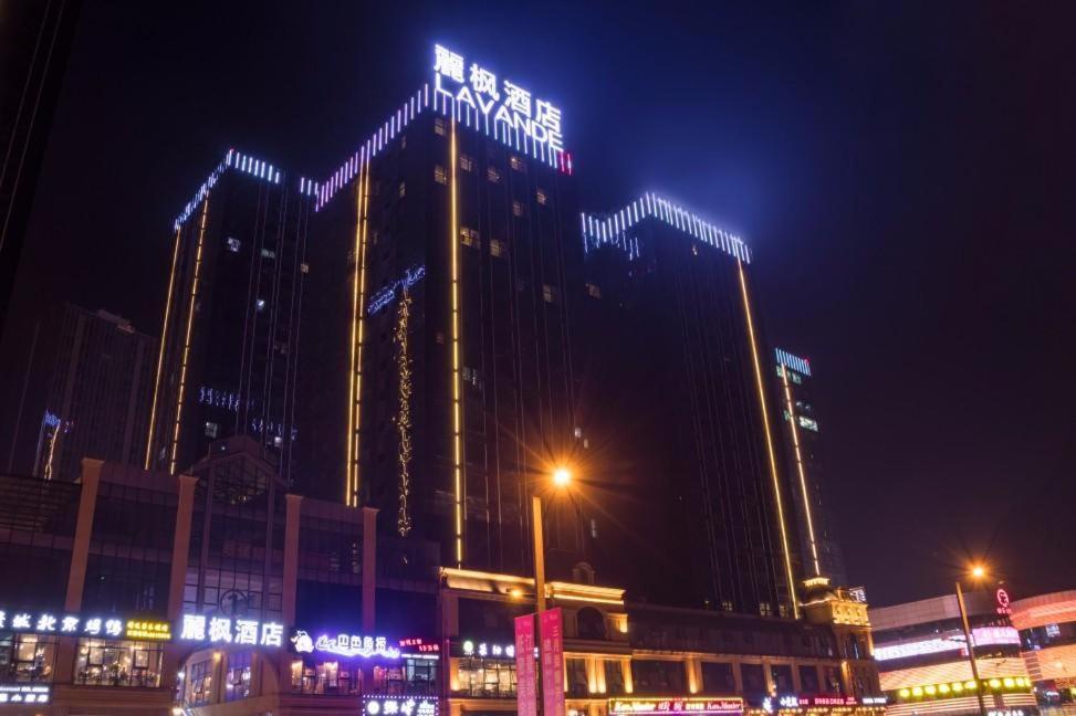 Lavande Hotel Luzhou Jiale Century City Екстериор снимка