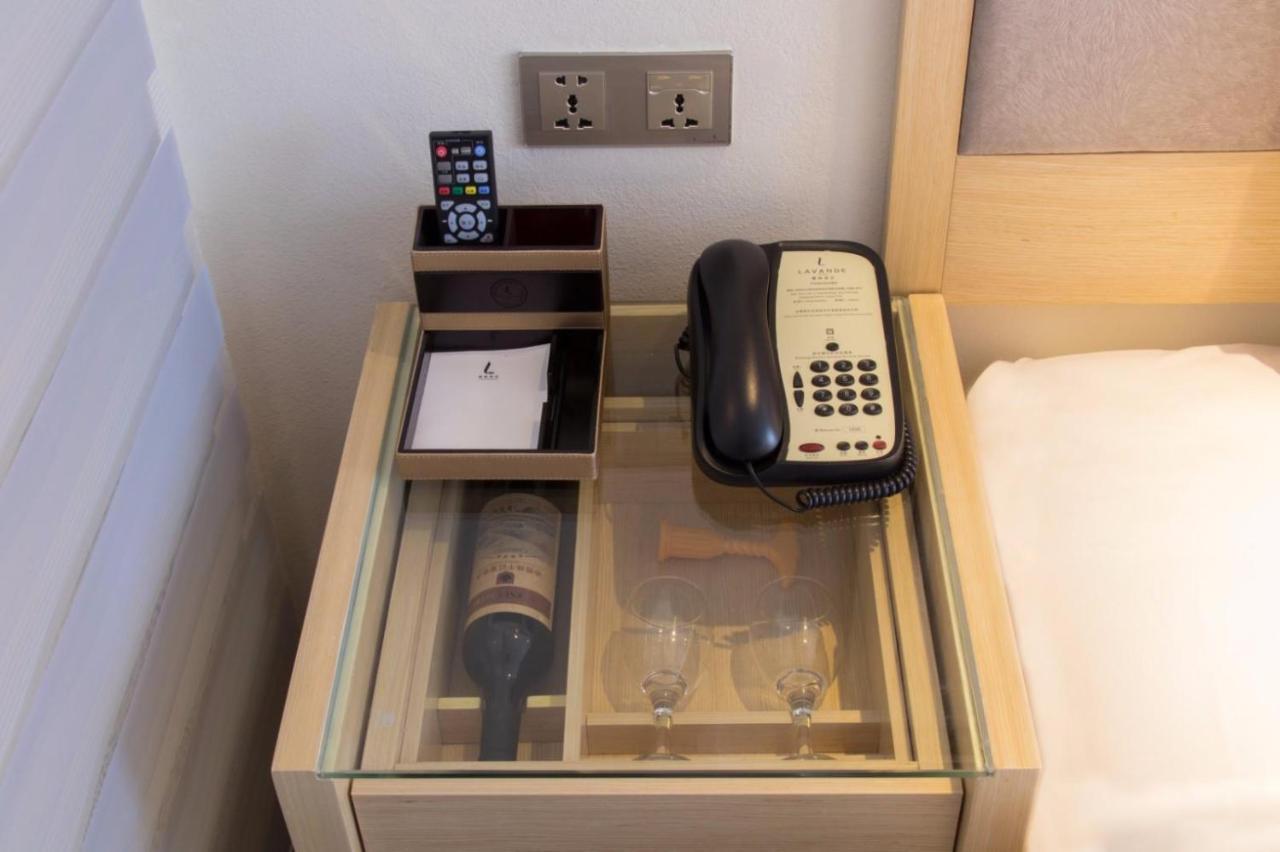 Lavande Hotel Luzhou Jiale Century City Екстериор снимка