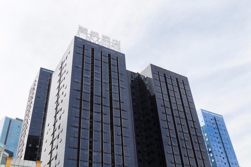Lavande Hotel Luzhou Jiale Century City Екстериор снимка